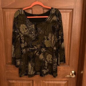 Brittany Black Floral Patterned Top in Black and Gold